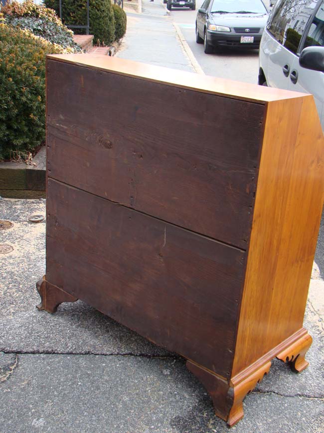 A Beautiful Antique Chippendale Maple Slant-lid Desk circa 1770-1790 — image 7
